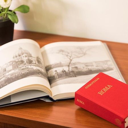 Gregorio'S Rooms โรม ภายนอก รูปภาพ