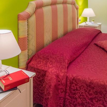 Gregorio'S Rooms โรม ภายนอก รูปภาพ