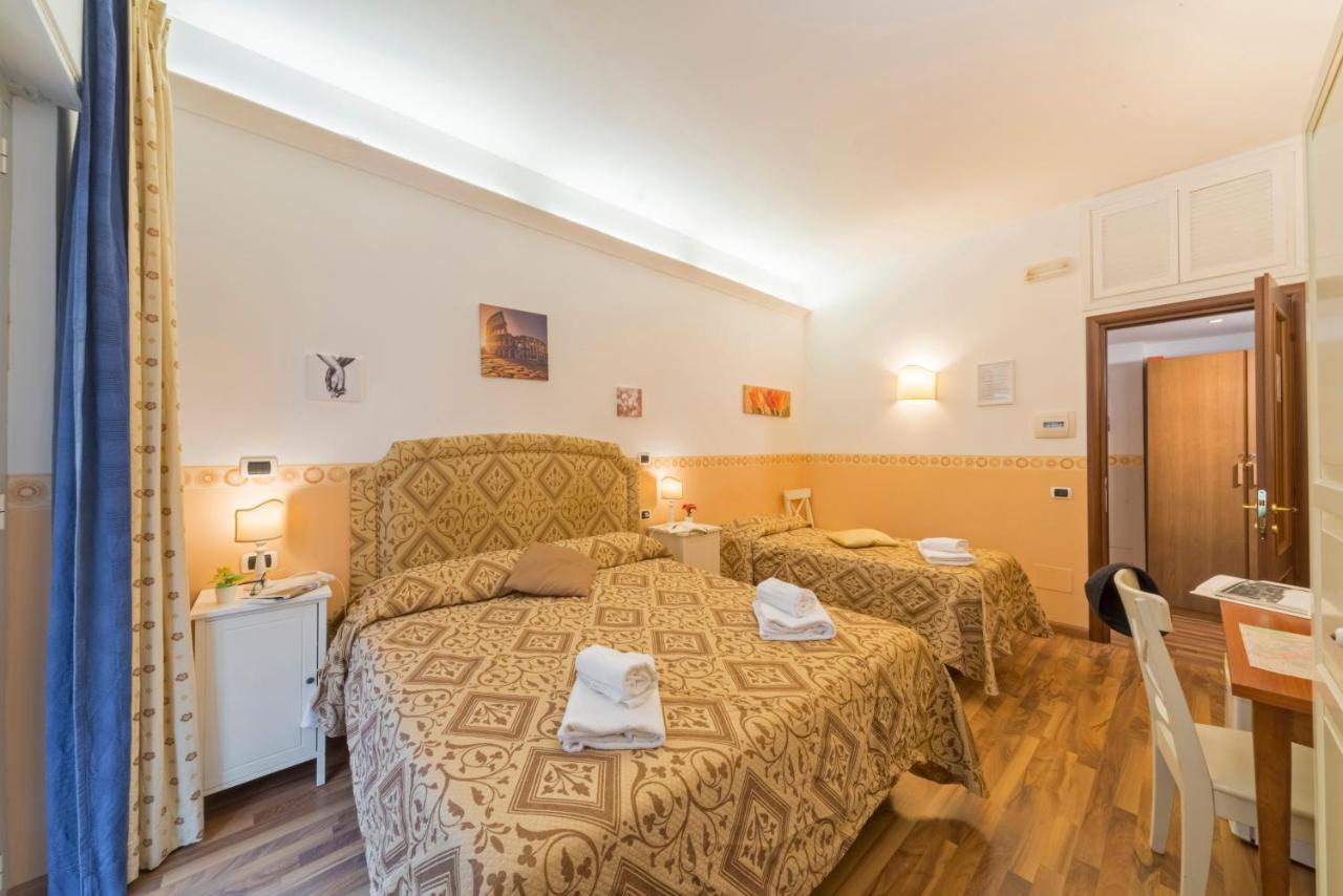 Gregorio'S Rooms โรม ภายนอก รูปภาพ