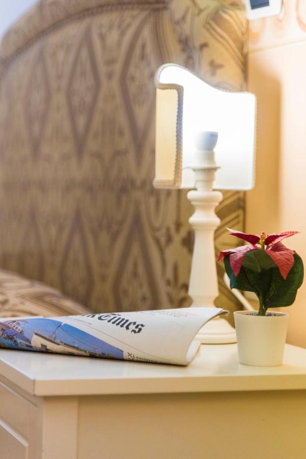 Gregorio'S Rooms โรม ภายนอก รูปภาพ