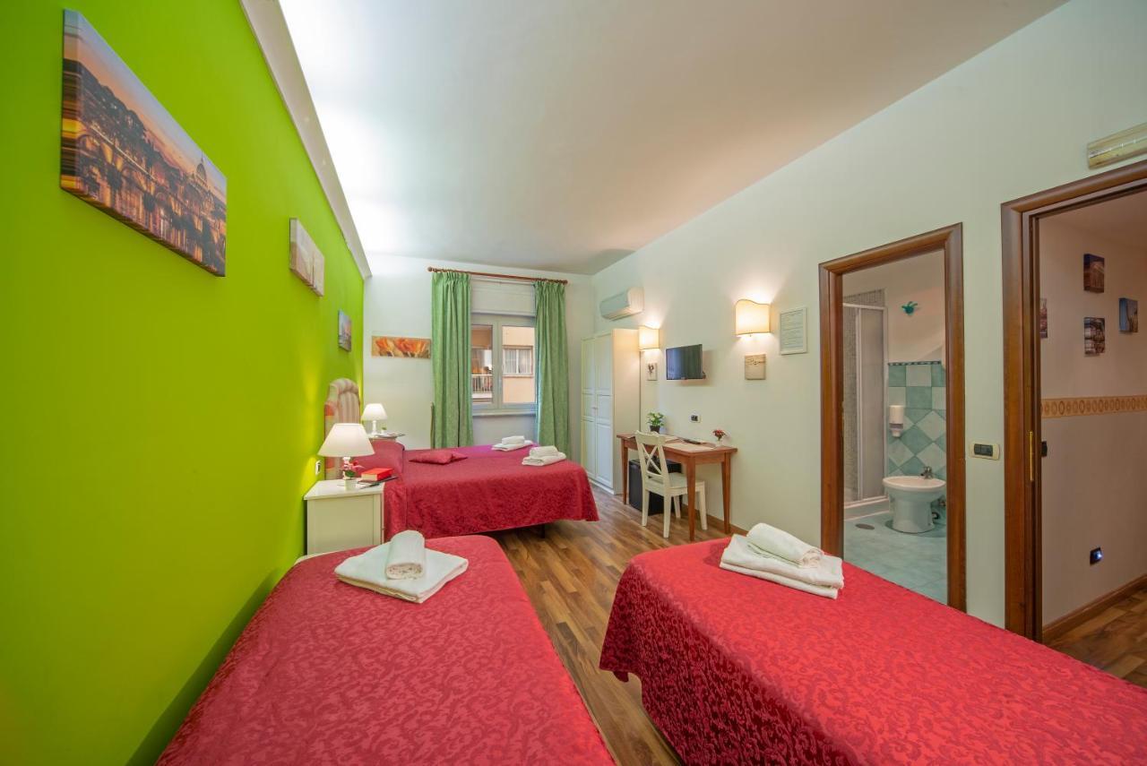 Gregorio'S Rooms โรม ภายนอก รูปภาพ