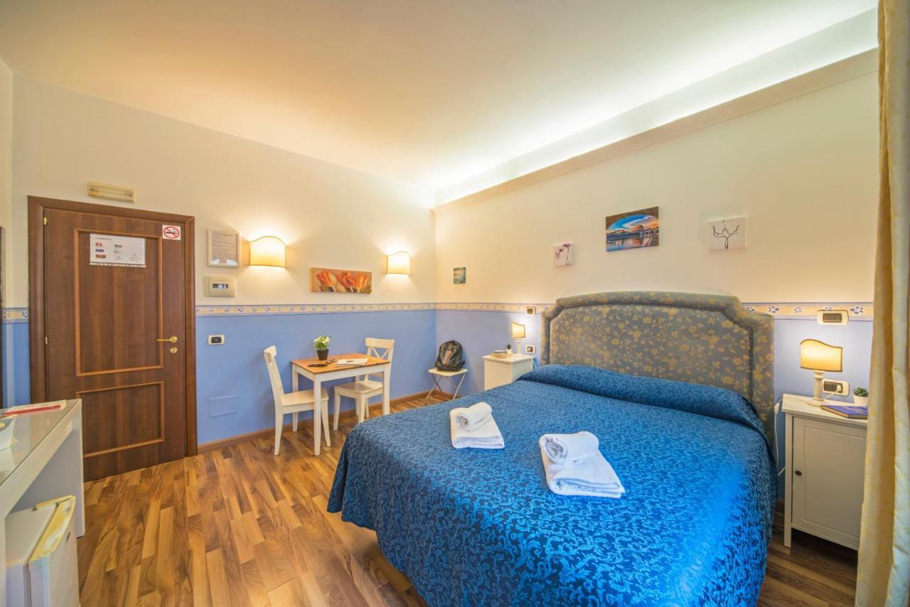 Gregorio'S Rooms โรม ภายนอก รูปภาพ